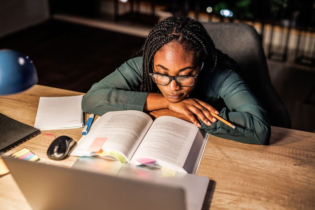 How Students Can Stop Procrastinating
